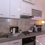 Borna Apartman *