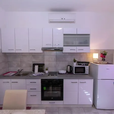 Borna Apartament Zadar