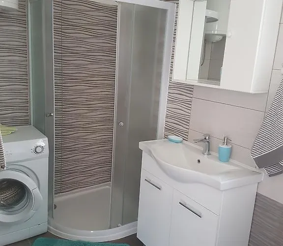 Borna Apartman Zára