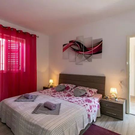 Apartment Borna *
